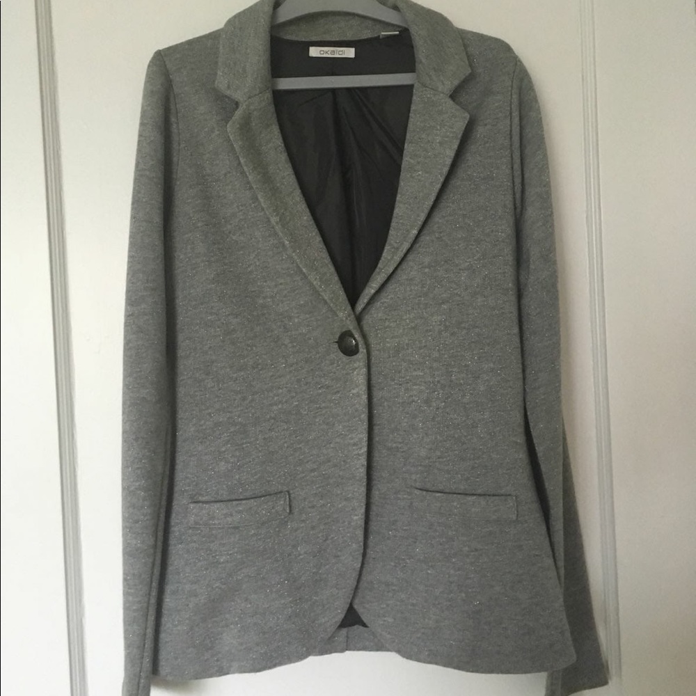 Girl gray blazer